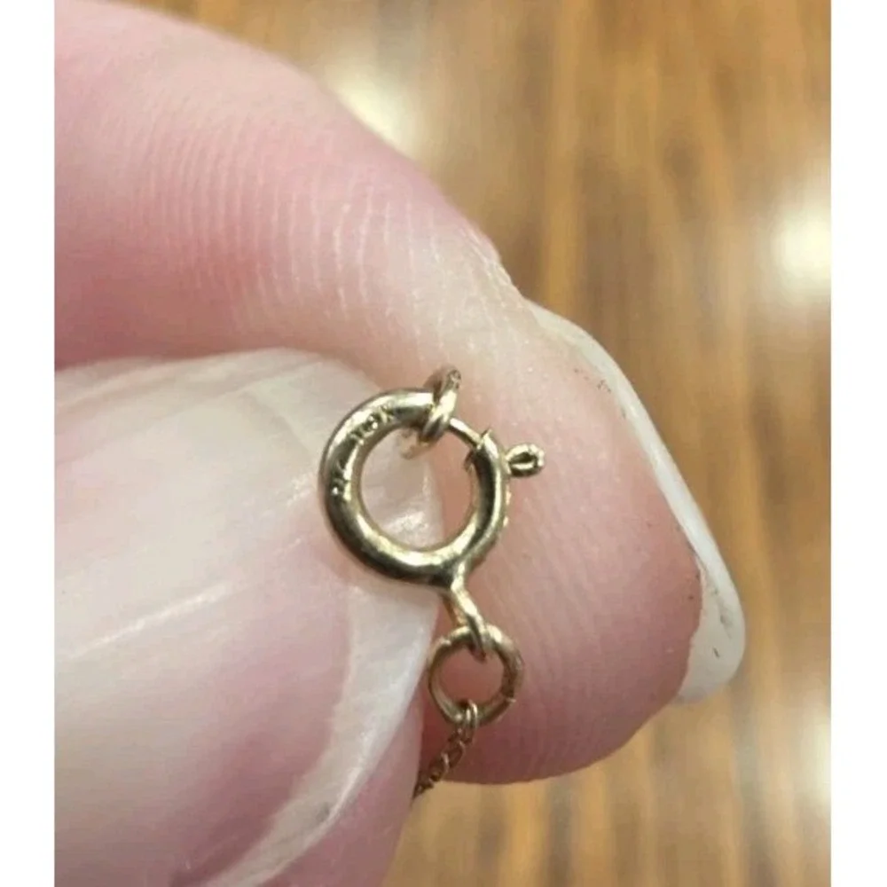 10k Gold Love Pendant and 22